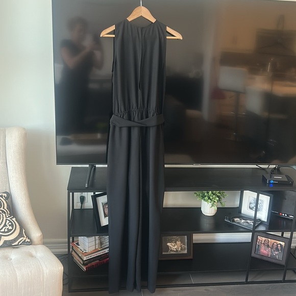 RW & Co. Black Sleeveless Pleated Neck Wide Leg Jumpsuit Size L - Picture 6 of 13